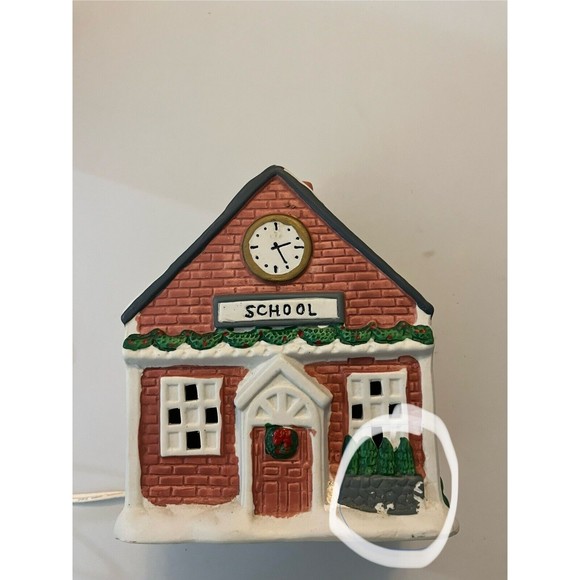 1995 Winter Valley Village School House Christmas Box Cord No Steeple Paint Chip - Picture 10 of 10